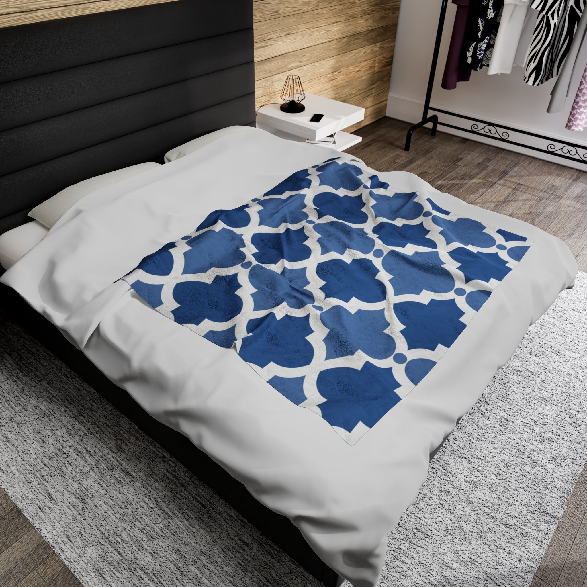 Blue Quatrefoil Throw Blanket