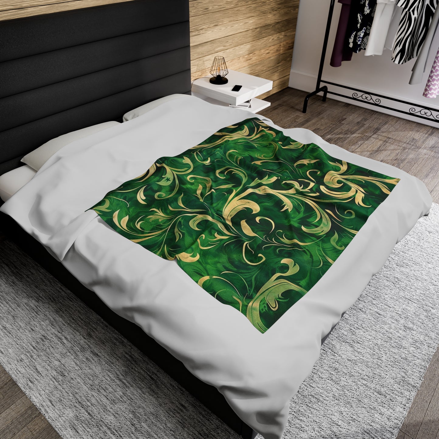 Lush Foliage Flourish A Dynamic Green and Gold Floral Velveteen Fleece Throw Blanket