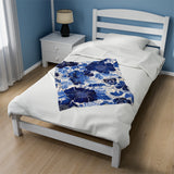 Classic Blue and White Floral Velveteen Fleece Throw Blanket