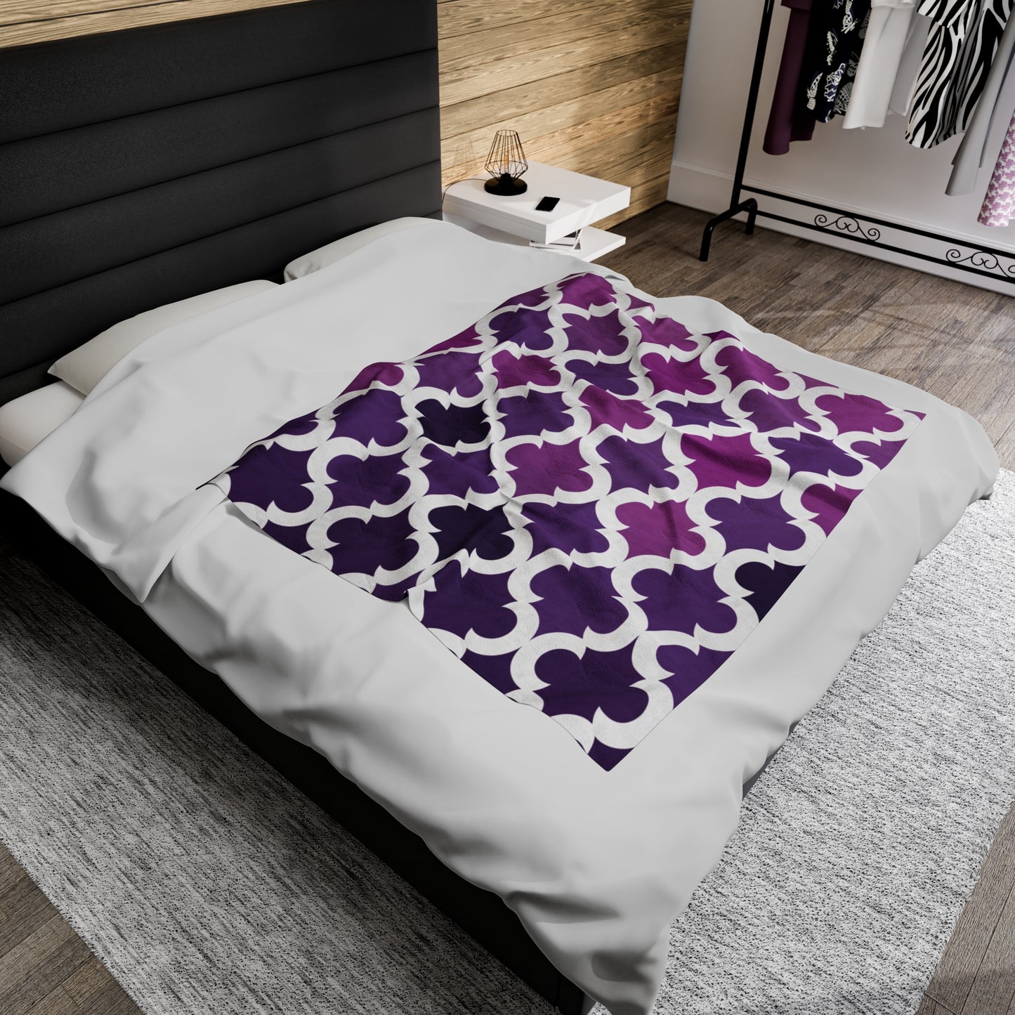 Purple Quatrefoil Throw Blanket