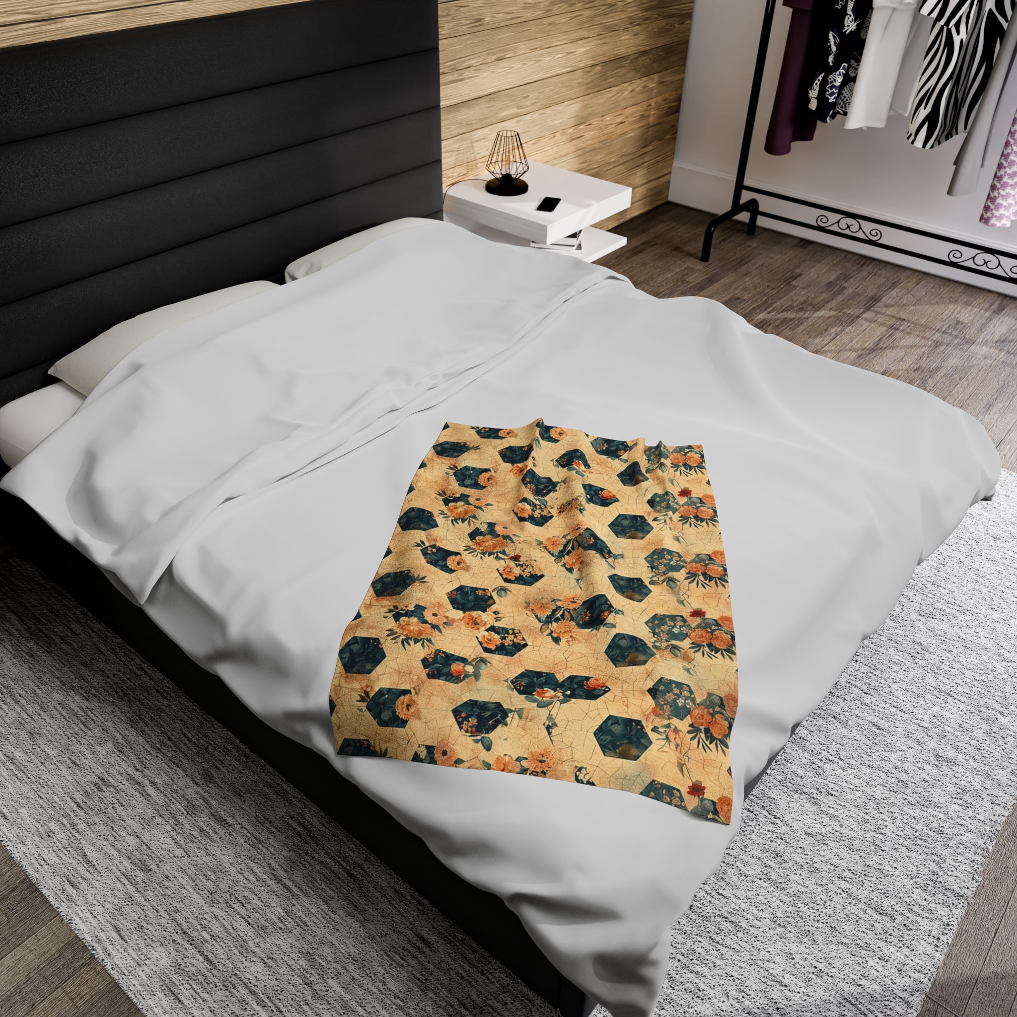 Velveteen Fleece Cottagecore: Rustic Honeycomb Flowers